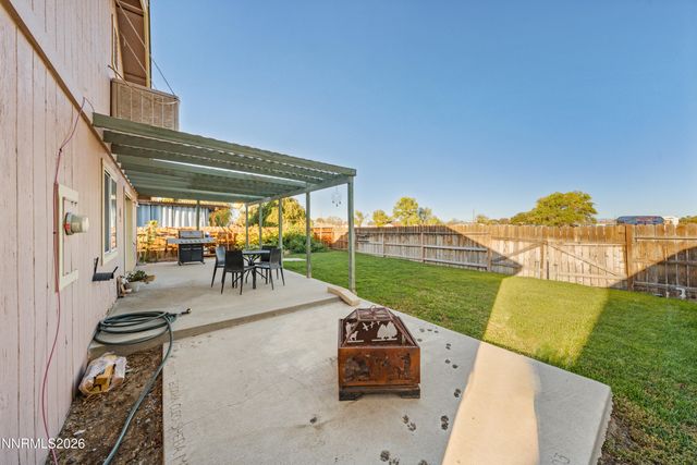1041 Deena Way, Fallon, NV 89406