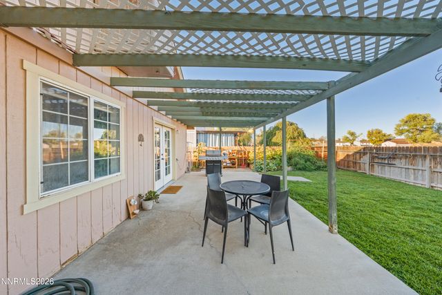 1041 Deena Way, Fallon, NV 89406