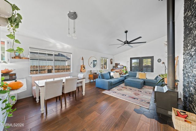 1041 Deena Way, Fallon, NV 89406