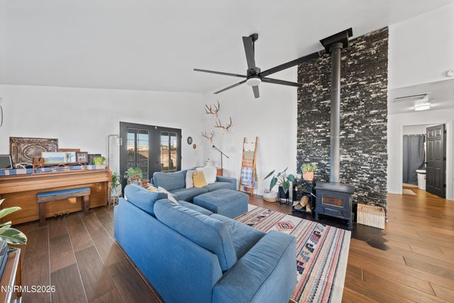 1041 Deena Way, Fallon, NV 89406