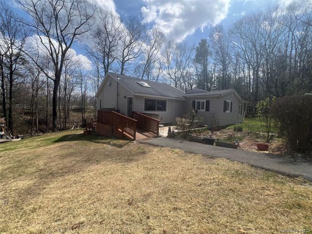 623 Wurtsboro Mtn Road, Wurtsboro, NY 12790