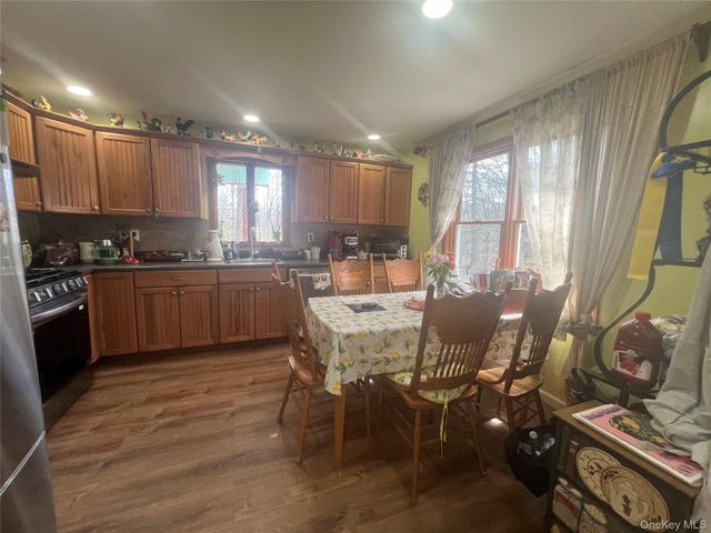 623 Wurtsboro Mtn Road, Wurtsboro, NY 12790