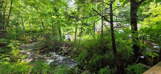 623 Wurtsboro Mtn Road, Wurtsboro, NY 12790