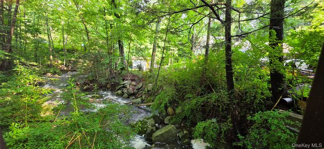 623 Wurtsboro Mtn Road, Wurtsboro, NY 12790
