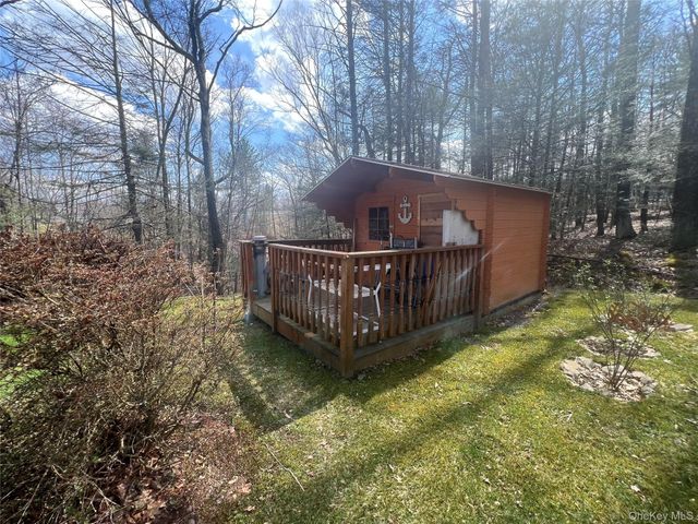 623 Wurtsboro Mtn Road, Wurtsboro, NY 12790
