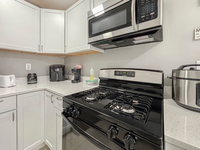 1903 Lakewood Drive, Wilmington, IL 60481