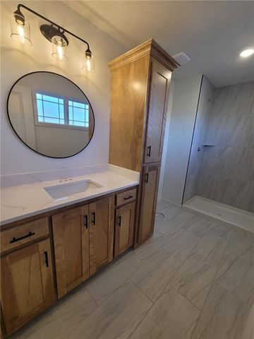 5220 NE 90 Terrace, Kansas City, MO 64156