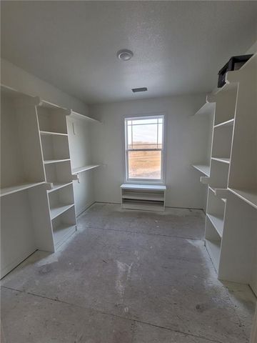 5220 NE 90 Terrace, Kansas City, MO 64156