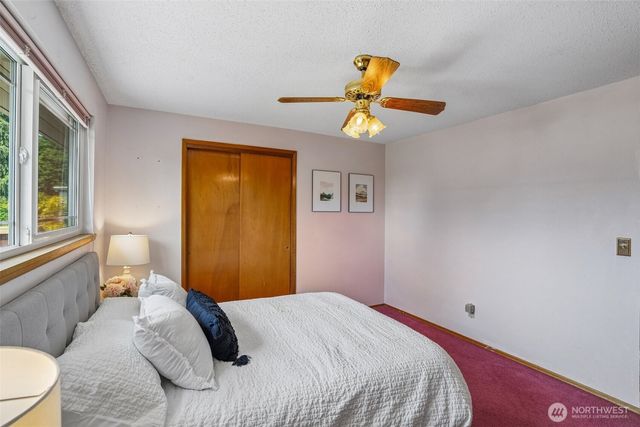 19845 105th Avenue SE, Renton, WA 98055