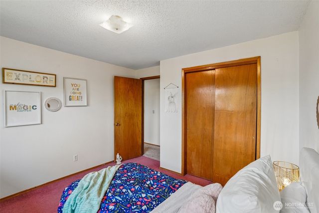19845 105th Avenue SE, Renton, WA 98055