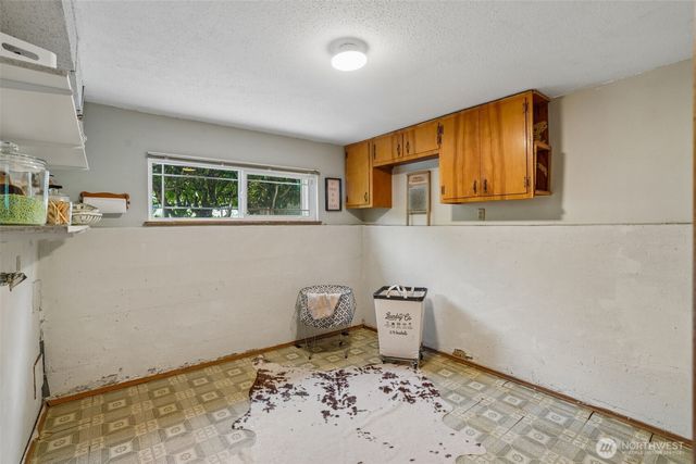 19845 105th Avenue SE, Renton, WA 98055