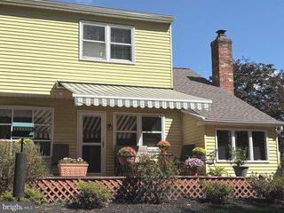 1208 DICKINSON DR, Yardley, PA 19067