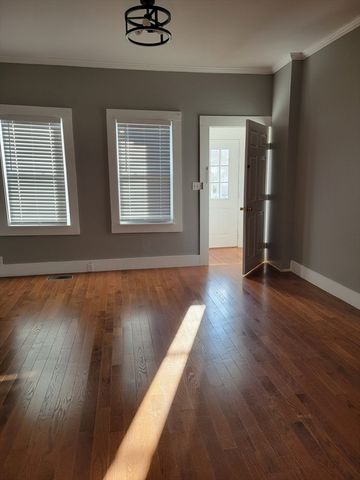 6 Wentzell Ave 3, Beverly, MA 01915