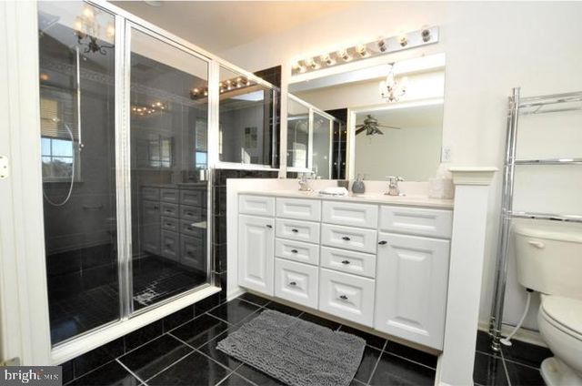 23 COMPASS CIR, Mount Laurel, NJ 08054