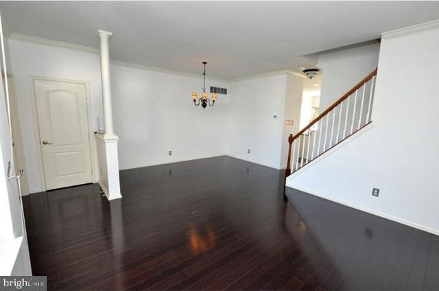 23 COMPASS CIR, Mount Laurel, NJ 08054