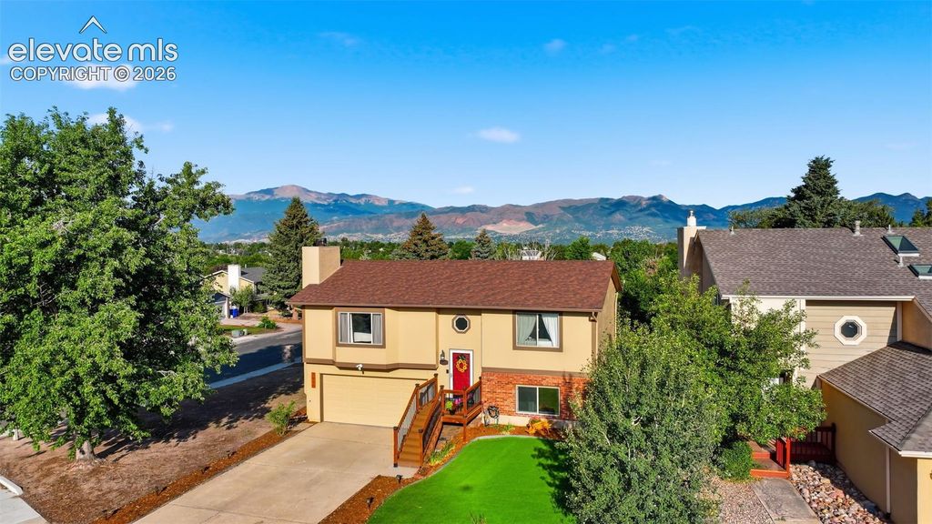 7910 Moundsview Drive, Colorado Springs, CO 80920 — exterior