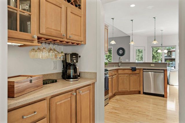 913 Countryside Crossing, Waunakee, WI 53597