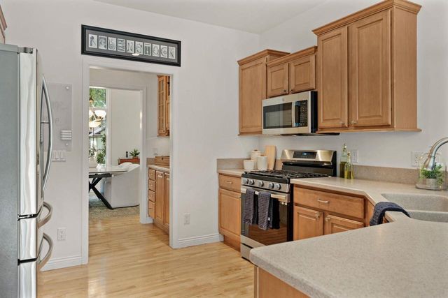 913 Countryside Crossing, Waunakee, WI 53597