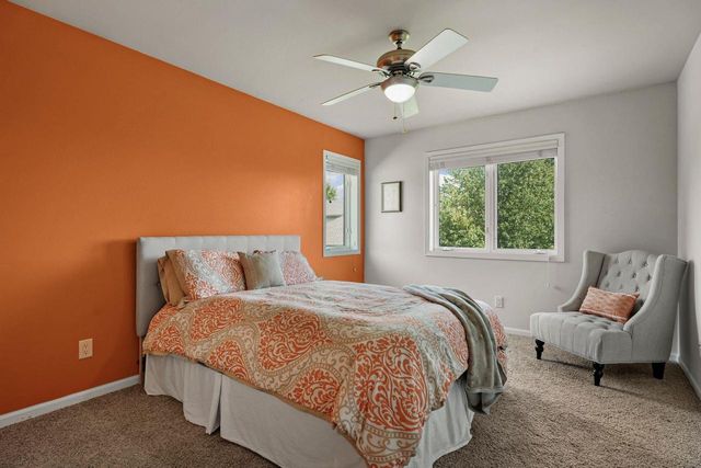 913 Countryside Crossing, Waunakee, WI 53597