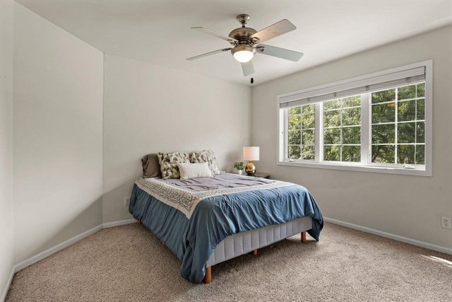 913 Countryside Crossing, Waunakee, WI 53597