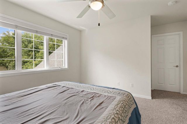 913 Countryside Crossing, Waunakee, WI 53597