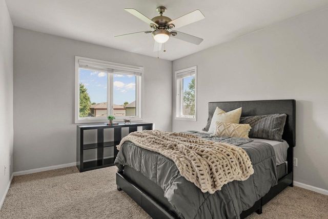 913 Countryside Crossing, Waunakee, WI 53597