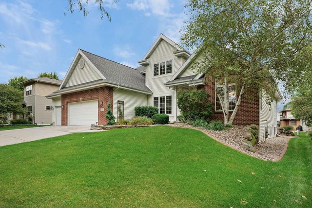 913 Countryside Crossing, Waunakee, WI 53597