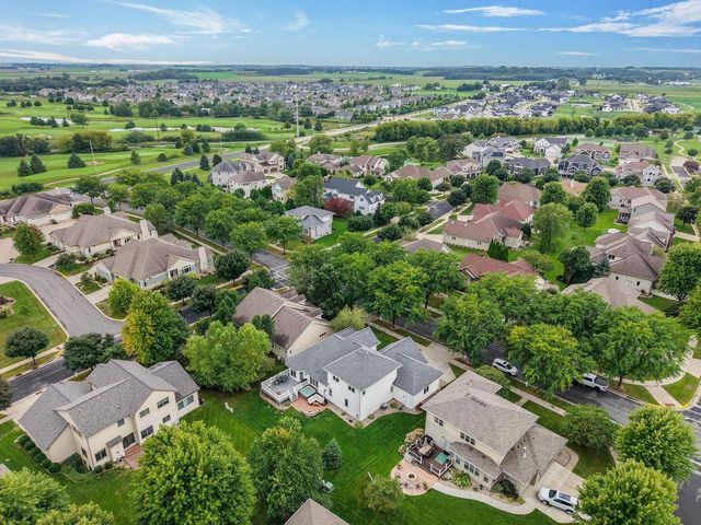 913 Countryside Crossing, Waunakee, WI 53597