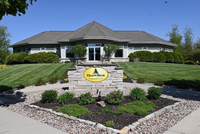 913 Countryside Crossing, Waunakee, WI 53597