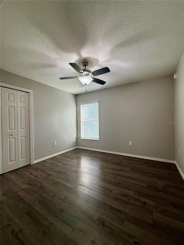 6527 BAYSTON HILL PLACE, Zephyrhills, FL 33541