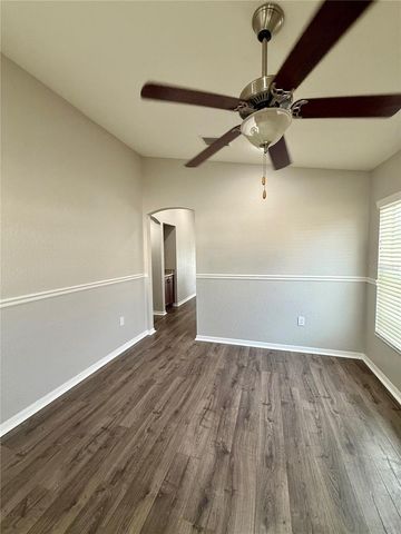 6527 BAYSTON HILL PLACE, Zephyrhills, FL 33541