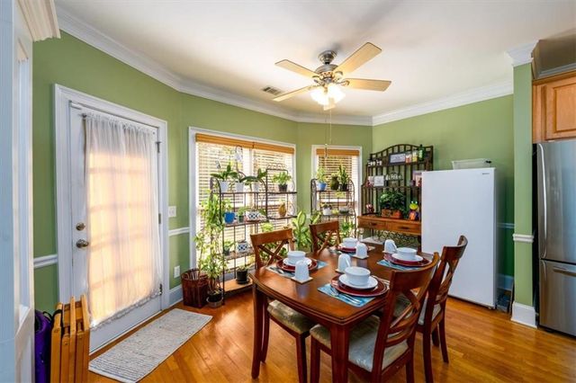 1129 Pughes Creek Way, Lawrenceville, GA 30045