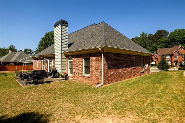 1129 Pughes Creek Way, Lawrenceville, GA 30045