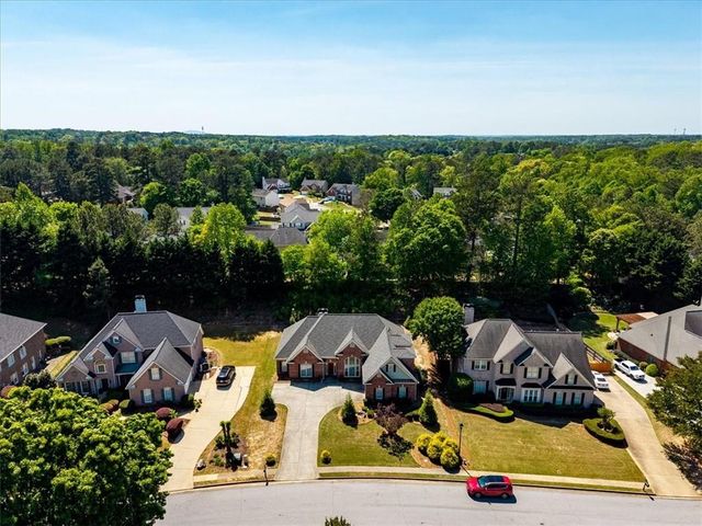 1129 Pughes Creek Way, Lawrenceville, GA 30045