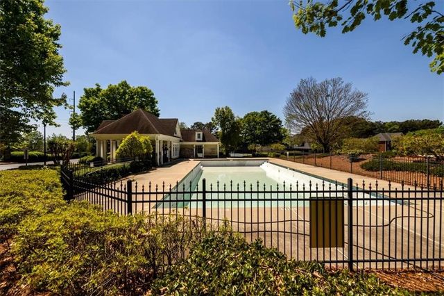 1129 Pughes Creek Way, Lawrenceville, GA 30045