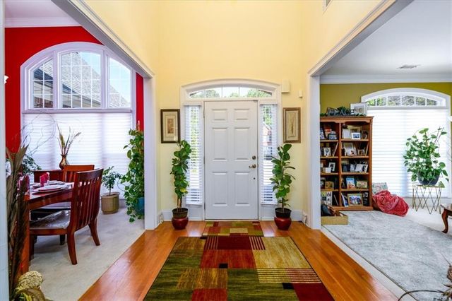 1129 Pughes Creek Way, Lawrenceville, GA 30045