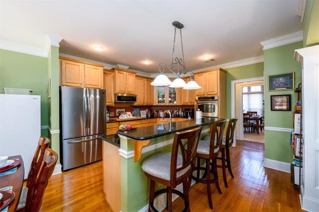 1129 Pughes Creek Way, Lawrenceville, GA 30045