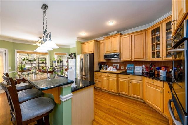 1129 Pughes Creek Way, Lawrenceville, GA 30045