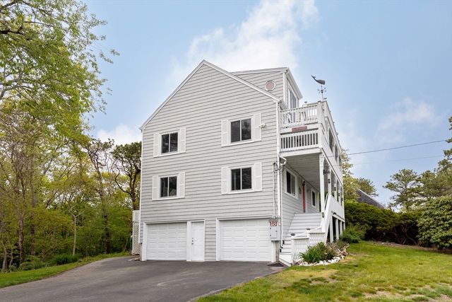 18 Remington Ln, Plymouth, MA 02360