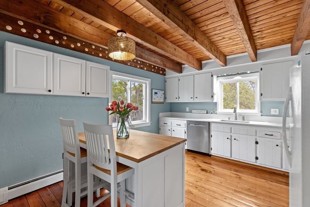 18 Remington Ln, Plymouth, MA 02360