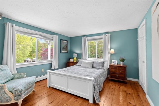 18 Remington Ln, Plymouth, MA 02360