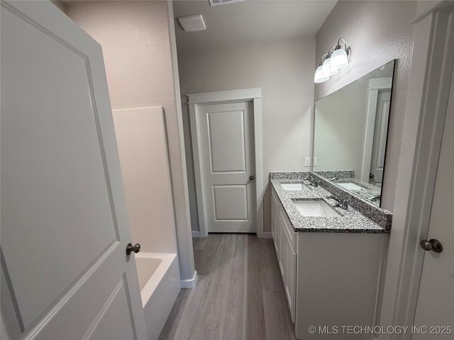 115 Loyal Lane, Durant, OK 74701