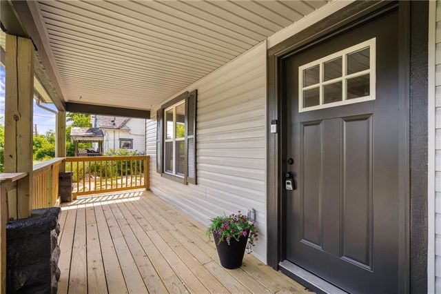 1227 Garfield Avenue, Kansas City, KS 66104