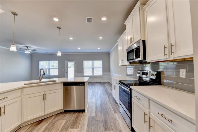 5595 Rock Place Court, Norcross, GA 30093