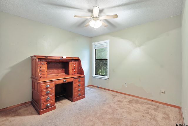 194 Oak Shadows Cove, Holly Lake Ranch, TX 75765