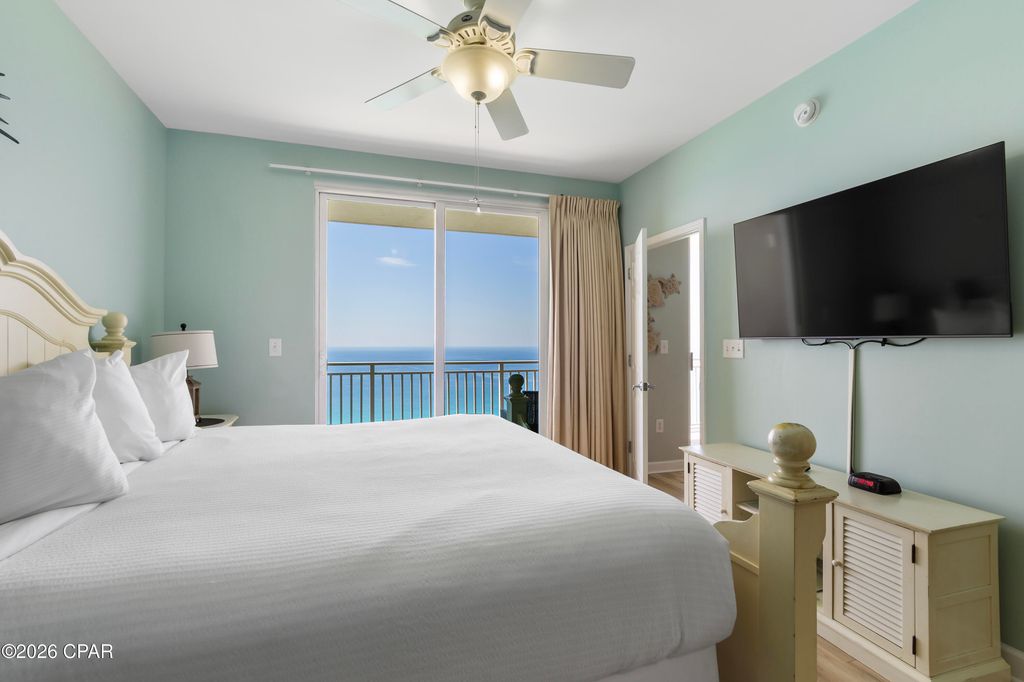 Image 17 of property listing at 17739 Front Beach Road 1902W, Panama City Beach, FL 32413