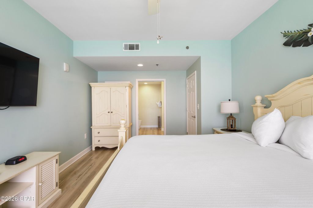 Image 20 of property listing at 17739 Front Beach Road 1902W, Panama City Beach, FL 32413