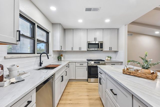 1503 Desert Quail LN, Austin, TX 78758