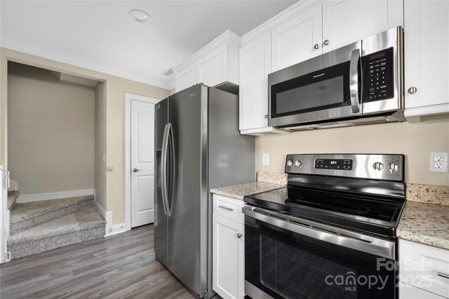 3965 Hemingway Drive NW, Hickory, NC 28601