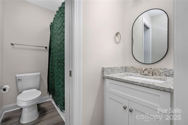 3965 Hemingway Drive NW, Hickory, NC 28601